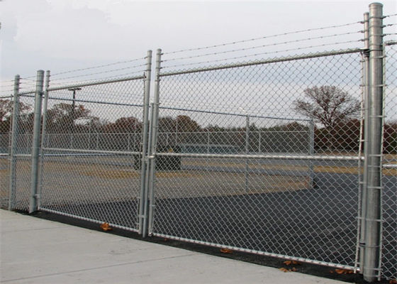 3mm 60 * 60mm Farm Chain Link Fence ผ้ารั้วลวดเหล็กชุบสังกะสี